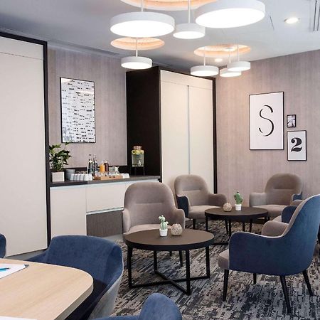 Hampton By Hilton Paris Clichy Hotel Exterior foto